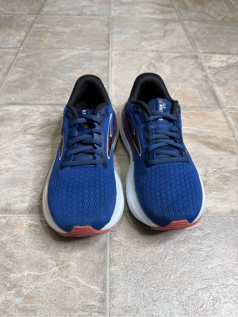 Glycerin GTS 21 Blue Icy Pink Womens Shoe Size 5.5 Blue 1204091B496 Preowned